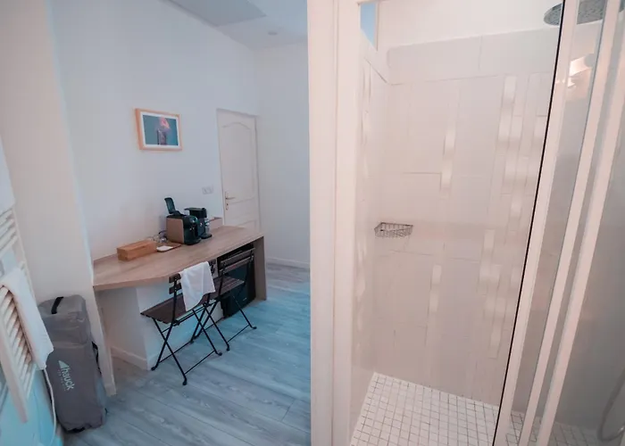 Bed and Breakfast Cedreblanc 3*